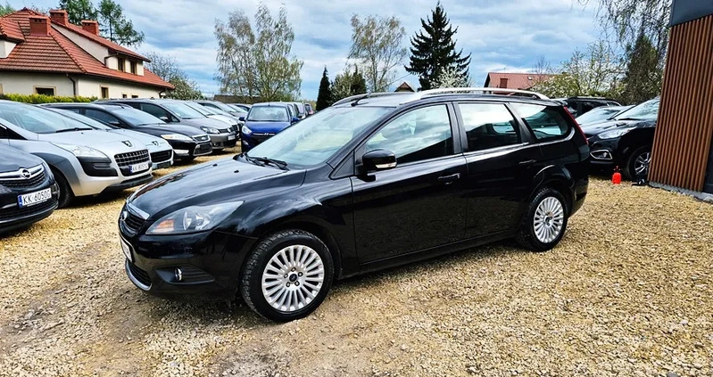 Ford Focus cena 16100 przebieg: 243000, rok produkcji 2009 z Gliwice małe 631